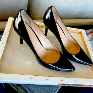 Cole Haan black patent leather pumps size 10